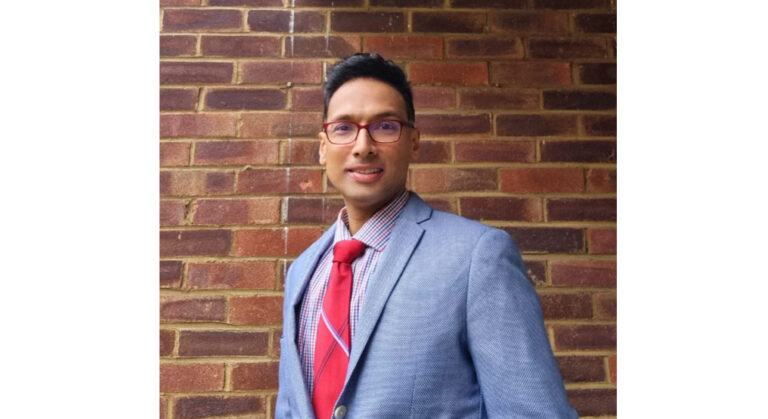 Bridging Science and Nutrition: An Exclusive Interview with Professor Vimal Karani, Honored by Dyet Nutrition